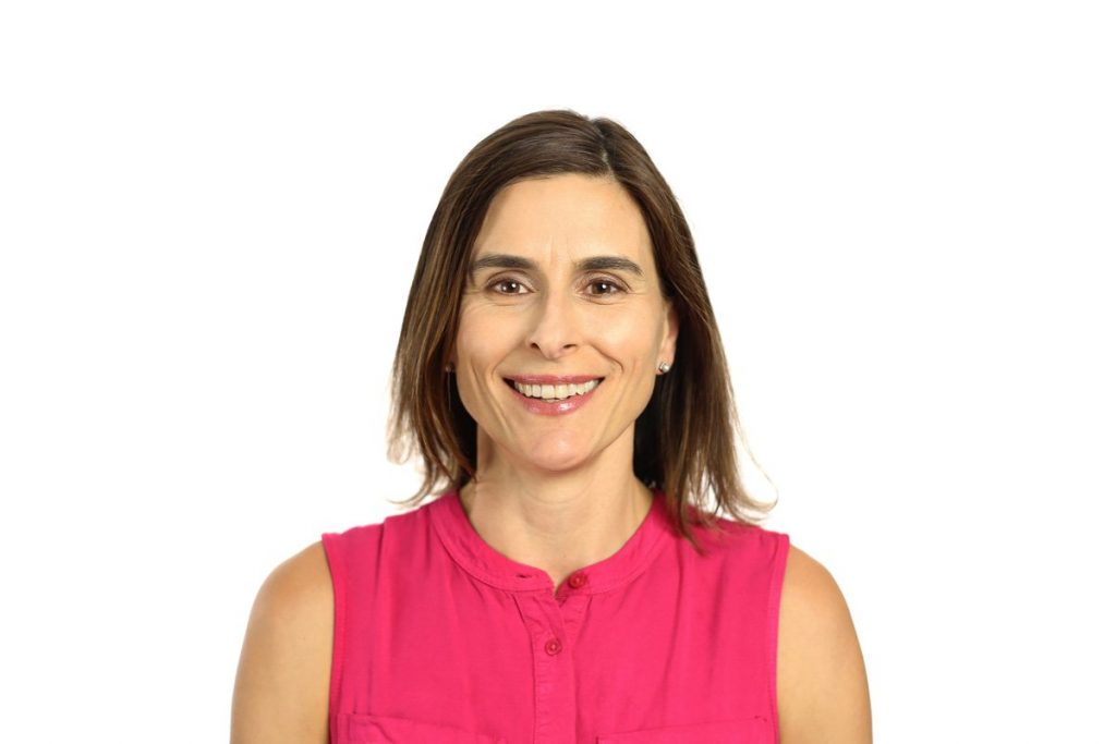 Tanya Erb headshot